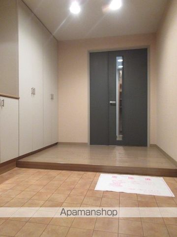 エルミタージュユリの内装写真