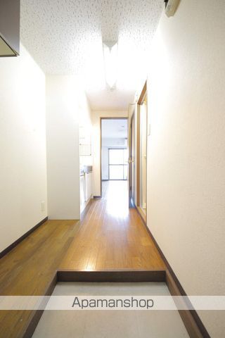 ロイヤルハイツ堀之内の内装写真
