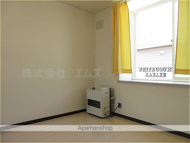 ホワイトコートカヤ13の内装写真