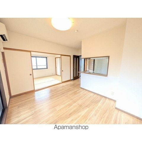 ロイヤルコート東青田の内装写真