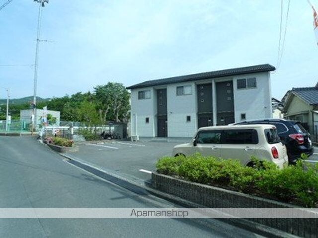 ミュージア正円寺[2LDK/62.92m2]の外観2