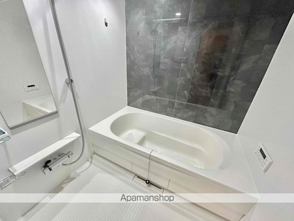 ファミリエ　Ⅰ[1LDK/44.7m2]のバス