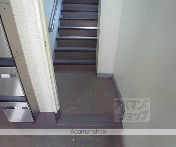 和プレジデント三条の外観写真