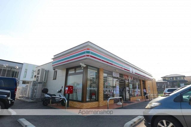 ROUTE24の周辺写真