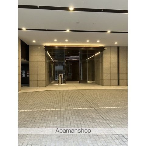 THE YOKOHAMA FRONT TOWERの外観写真