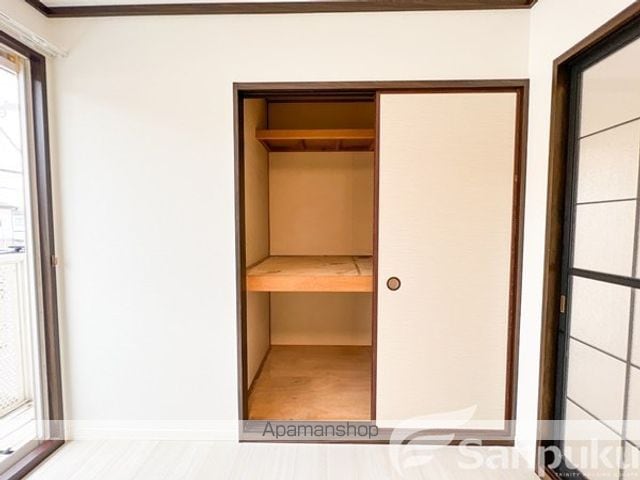 フレグランス山西 II棟の内装写真