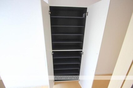 香川県高松市六条町[1R/34.81m2]の内装2