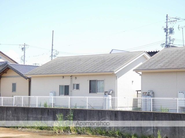 にれの木荘Bの外観写真
