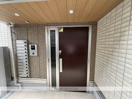 サリオス庚午北[1LDK/50.2m2]のエントランス