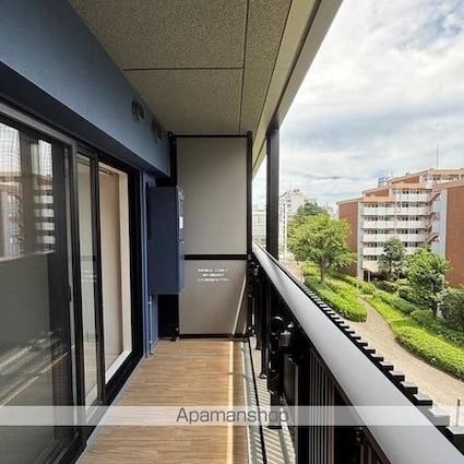 パークアクシス新宿百人町[1LDK/42.35m2]のバルコニー