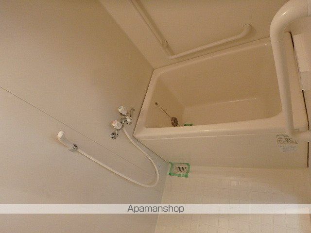 ルートホワイトIIの内装写真