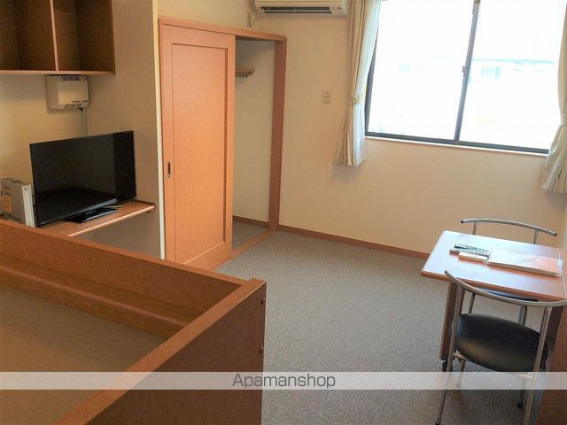 レオパレスワールドの内装写真