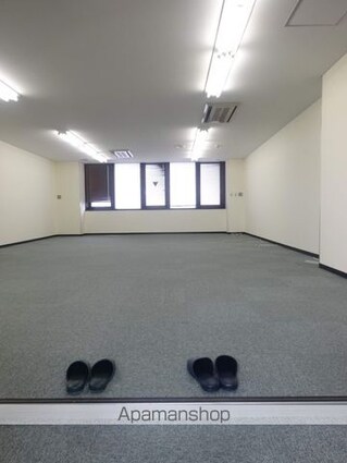和歌山県和歌山市東蔵前丁[事務所/68.72m2]の内装