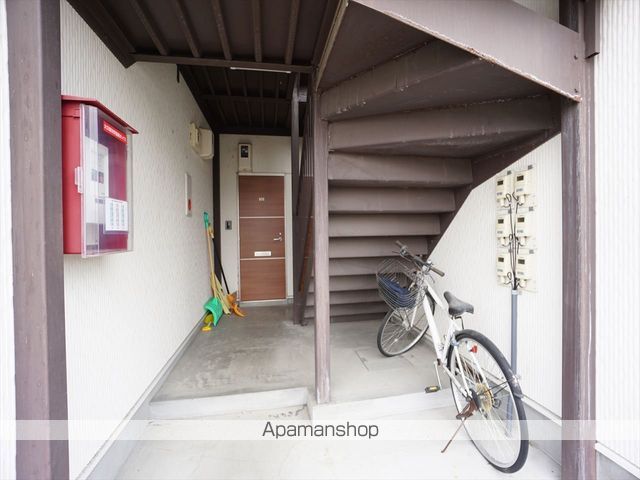 LAULE’A9条の玄関写真