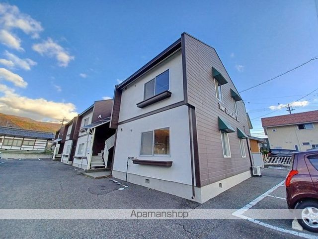 TOWNY HAYAKAWAの外観写真