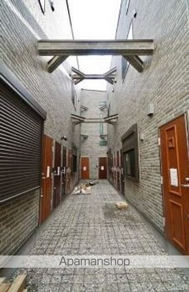 クリア立川[1R/23.4m2]のエントランス3