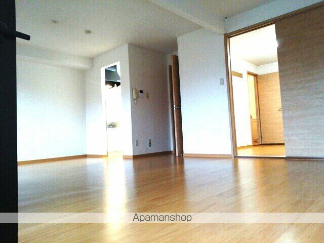 グランド・メール[2LDK/66.81m2]のリビング・居間