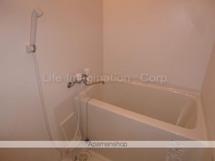 フォーシーズン南草津[1K/26.6m2]のバス