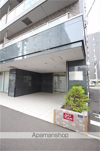 インペリアル22の玄関写真