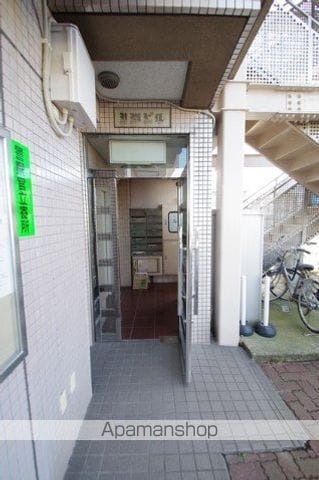 YMビルの玄関写真