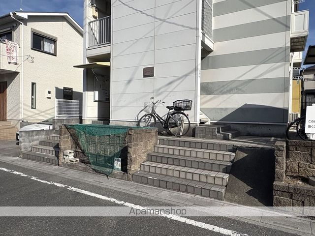 レオパレスムツミハイツ東大宮の玄関写真