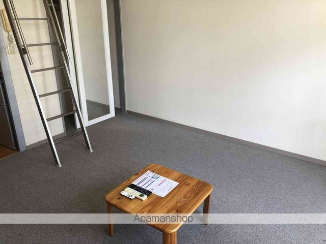 レオパレスフォレストヒルズの内装写真