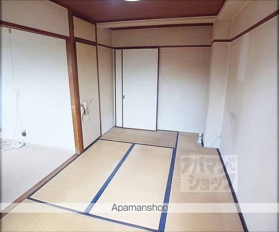 マンション皆栄の内装写真