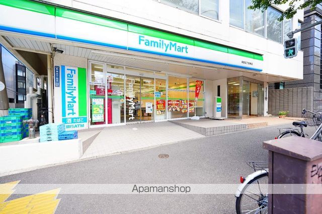 コンフォリア新宿の周辺写真