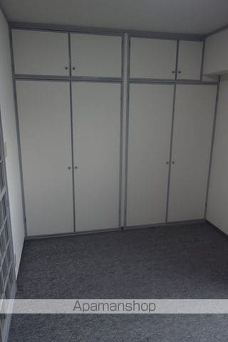 RAYN’SPLACEの内装写真