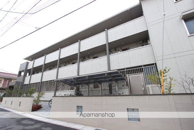 総武・中央緩行線 市川駅 徒歩12分 3階建 築11年の外観写真