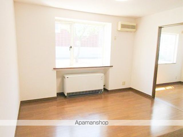 2条マンションの内装写真