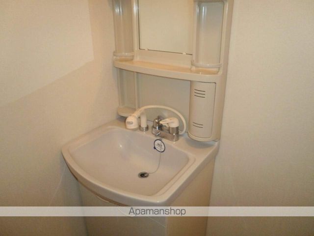 オリンピア寺町の内装写真