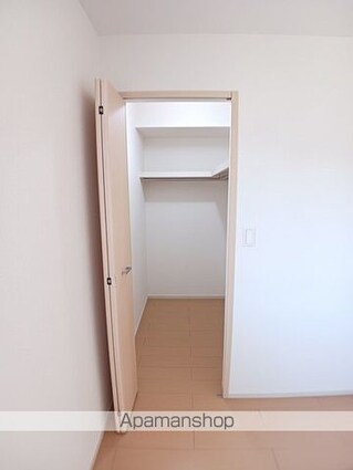 ｔｉｅｓ　ｔｅｎｐｏｉｎｔ[2LDK/57.26m2]の収納