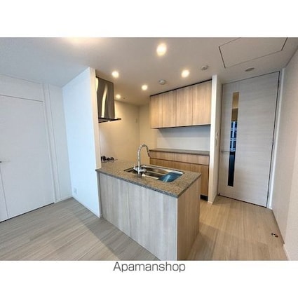 ＷＯＲＬＤ　ＴＯＷＥＲ　ＲＥＳＩＤＥＮＣＥ[3LDK/67.83m2]の内装