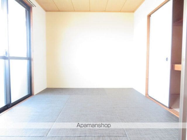 サリネージュ山手 ABCD棟 B棟の内装写真