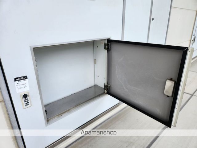 レオパレスプランタン五番館の内装写真