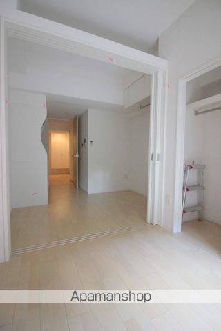 SERENITE本町REFLETの内装写真