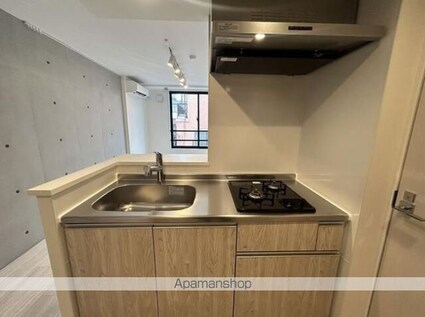 東京都世田谷区北沢１丁目[1LDK/40.5m2]のキッチン