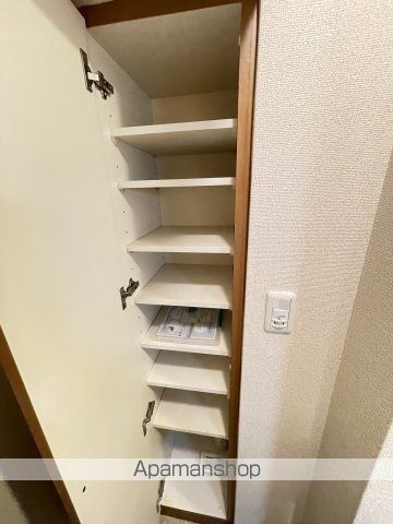 スカイコート本郷東大前第3の内装写真