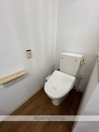 ほほえみやすの郷[1R/44.81m2]のトイレ