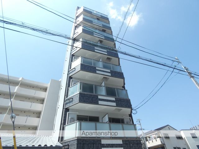 セレブ新大阪の外観写真