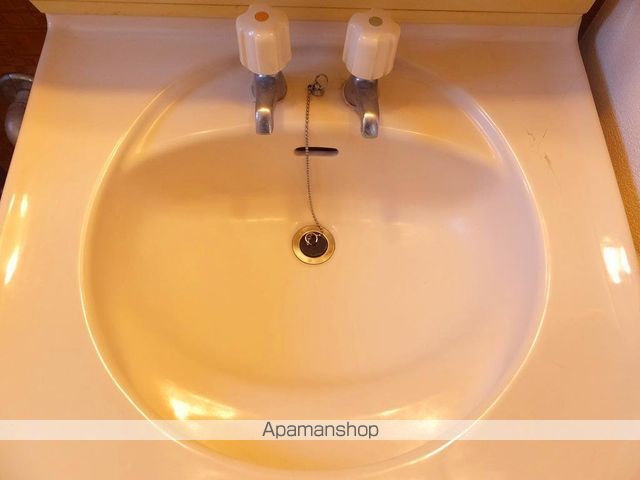 エステート本郷の内装写真
