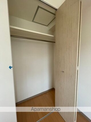 東京都新宿区河田町[1K/22.8m2]の収納