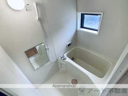 ソレーユ高岡　Ｃ棟[1LDK/45.42m2]のバス