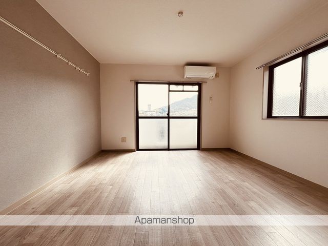 プロスパーヤマモトの内装写真