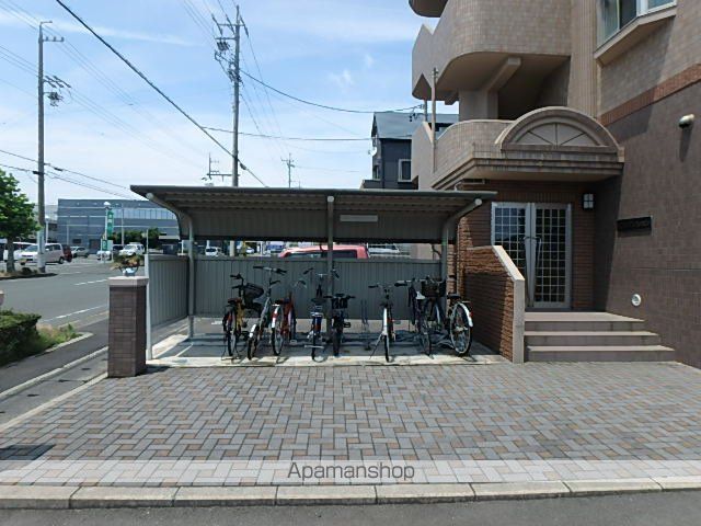桜台マンションの外観写真