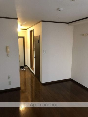 メゾネ湘南の内装写真