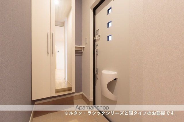 エクイティVの内装写真