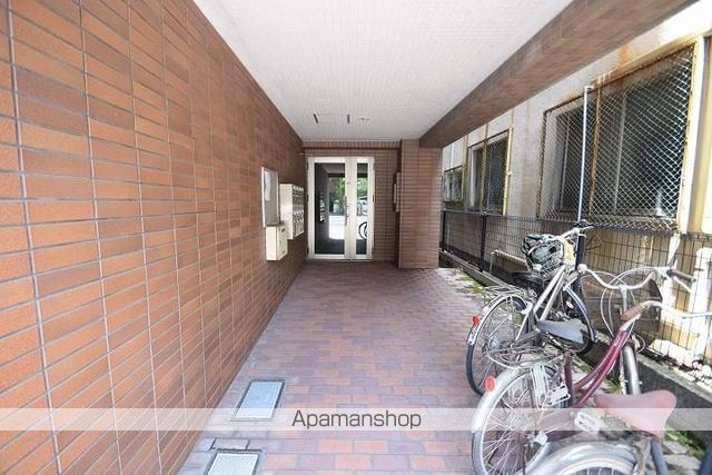プレミール吉留の玄関写真