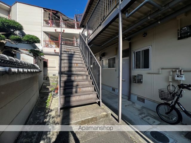 原ハイツの玄関写真